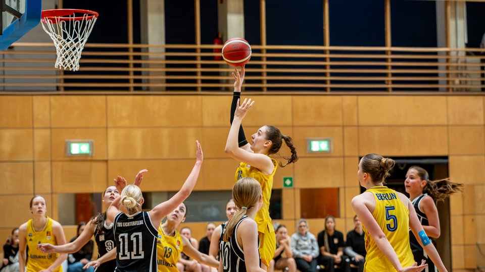 Roundup: ALBAs WNBL-Team bleibt ungeschlagen / Knappe Niederlagen in der NBBL, ProB und RBBL 2 Nord