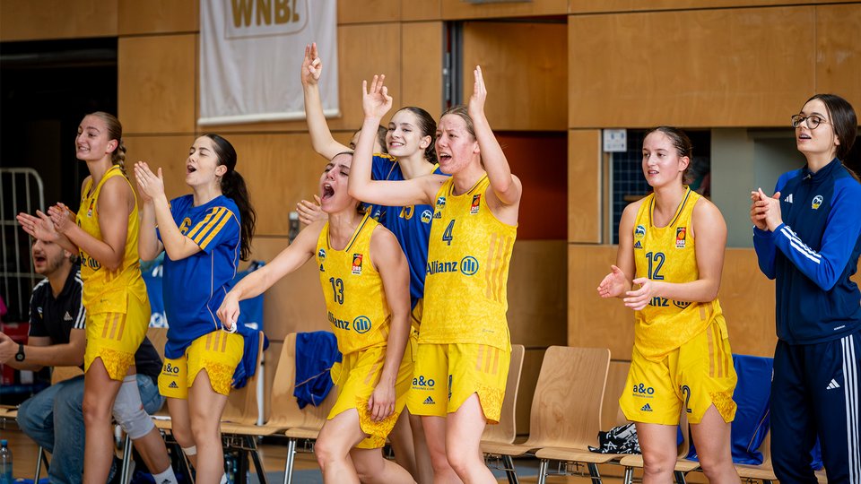Roundup: NBBL-Team siegt deutlich / ALBA setzt sich in WNBL-Spitzengruppe fest / LOK BERNAU verliert Nailbiter