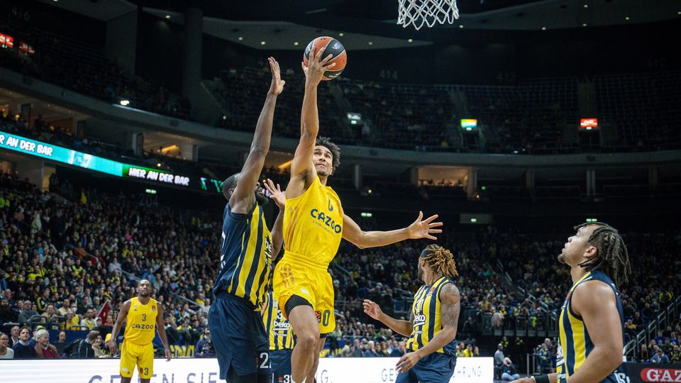 ALBA unterliegt deutlich gegen EuroLeague-Spitzenreiter Fenerbahçe