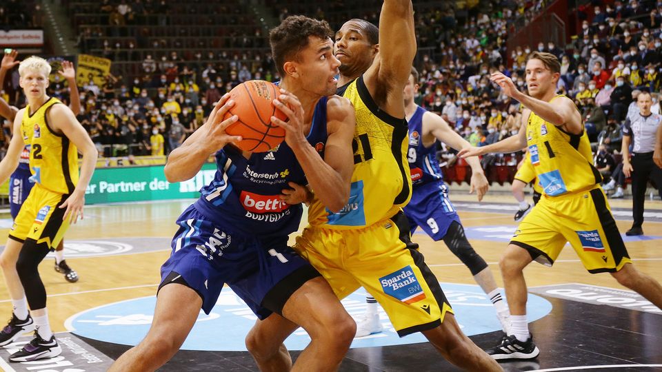 Zu viele Ballverluste: ALBA unterliegt in Ludwigsburg mit 62:74