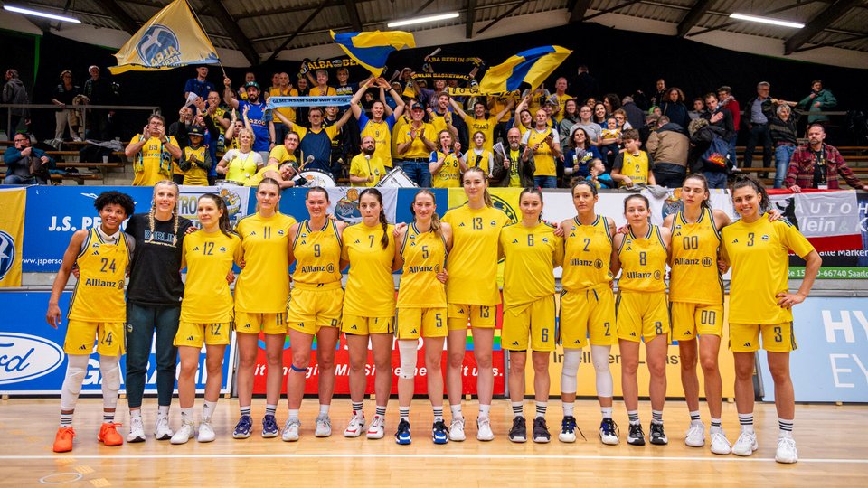 Pokal-Reise endet im TOP4-Halbfinale: ALBA unterliegt Hannover und spielt Sonntag in Saarlouis um Platz drei