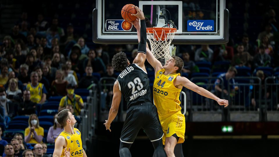 Sieg im Season-Opener: ALBA schlägt die Hamburg Towers mit 81:78