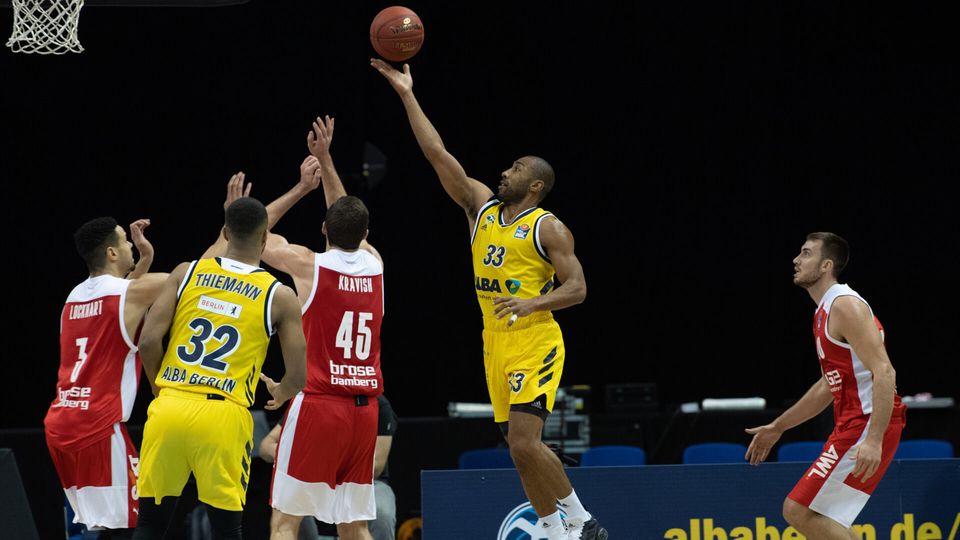 ALBA gewinnt den Klassiker gegen Bamberg nach starker Schlussphase mit 82:70