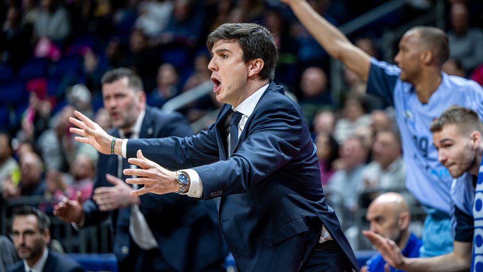 „Der X-Faktor ist das Team“: ALBA-Cheftrainer Pedro Calles im Playoff-Interview