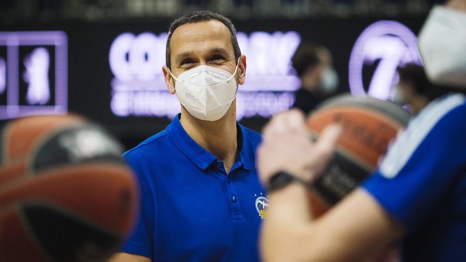 „Ich bin ein Werkzeug für die Spieler“: Wie Individualtrainer Carlos Frade die Albatrosse verbessert