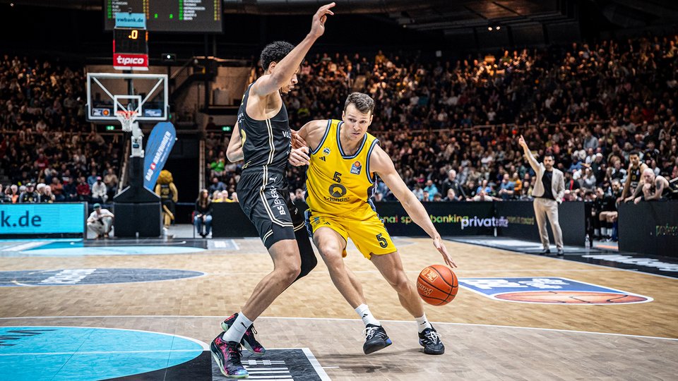 Dominante Leistung: ALBA siegt in Braunschweig mit 108:73