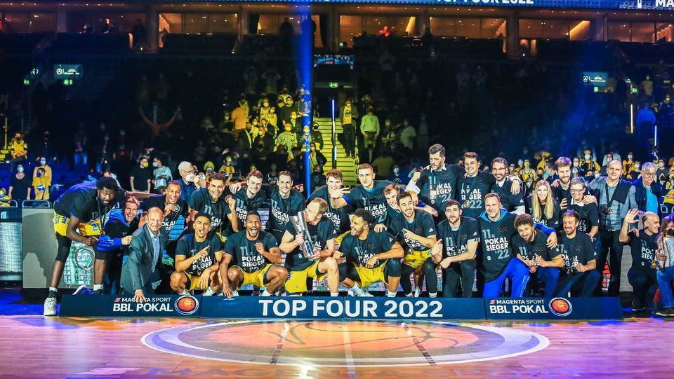 ALBA BERLIN schreibt Geschichte: Rekordpokalsieger in eigener Halle
