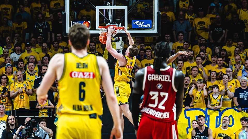 Sensations-Sieg in der MSH: ALBA erzwingt Spiel fünf um die Deutsche Meisterschaft am Sonntag in München