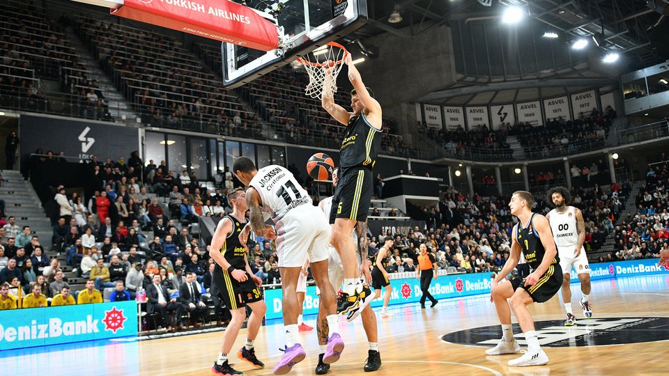 Starker Auftritt zum Abschluss des EuroLeague-Doppelspieltags: ALBA schlägt ASVEL mit 88:63