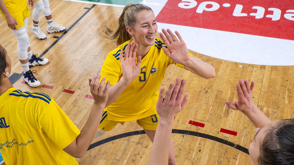 Die dienstälteste Spielerin bleibt: Lucy Reuß geht in ihre elfte Saison bei ALBA