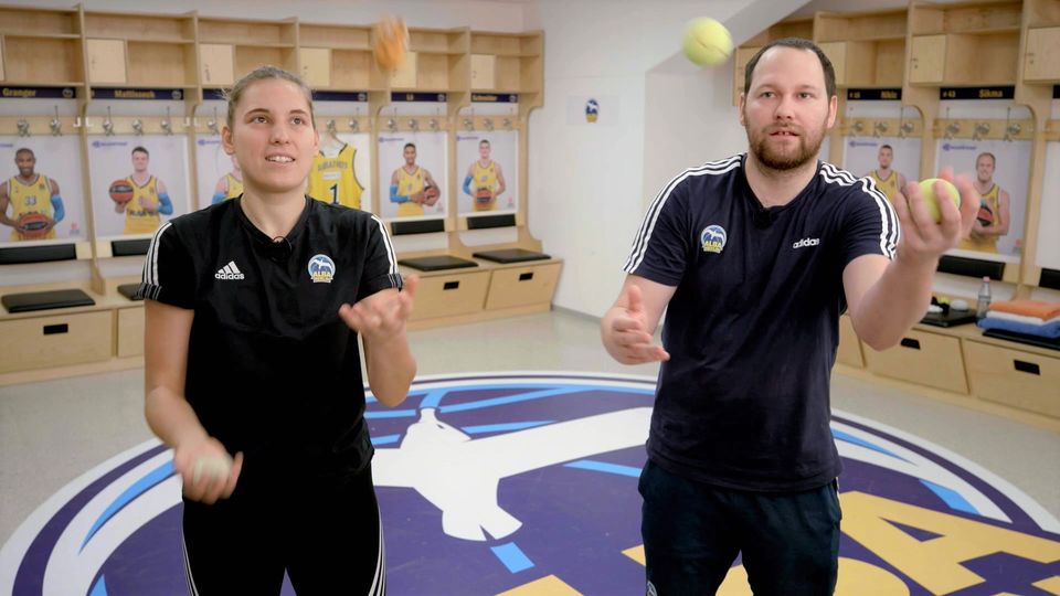 Jonglieren hoch drei: „Sport macht Spaß“ mit zwei neuen Folgen auf YouTube