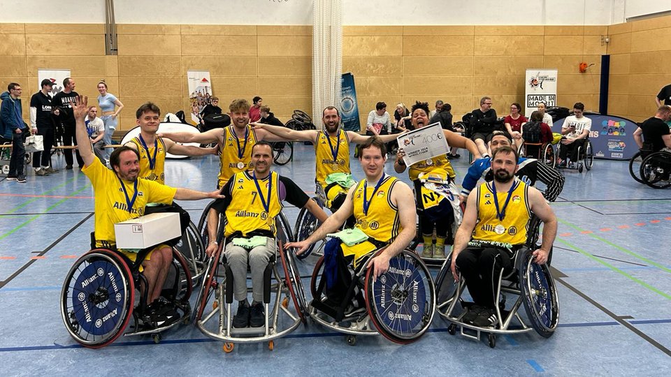 Roundup: LOK BERNAU sichert Klassenerhalt / ALBAs RBBL-Team gewinnt Eastercup in Berlin