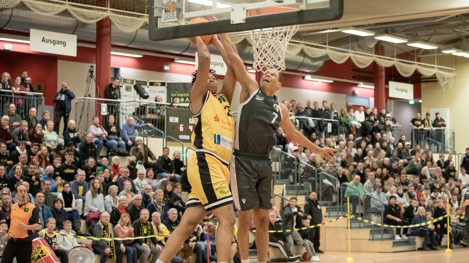Wochenend-Roundup: ALBAs NBBL-Team und LOK bauen starken Saisonstart aus / Niederlage für die wU16
