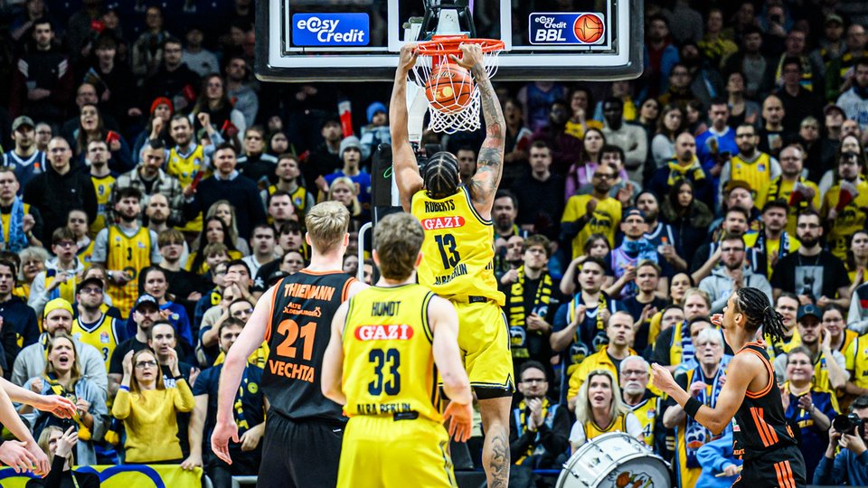 ALBA schlägt Vechta in Crunchtime-Krimi