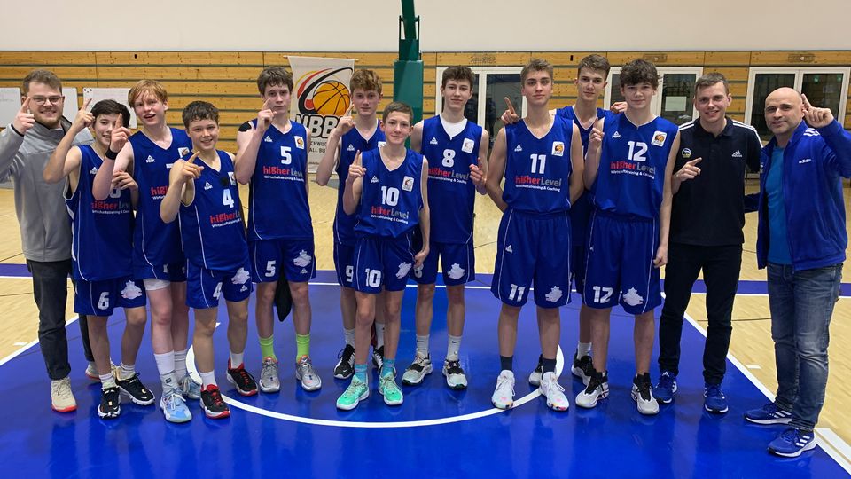 Higherlevel Berlin gewinnt JBBL-Pokal / Erste ALBA-Niederlage in der JBBL / Sieg für LOK BERNAU