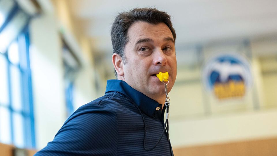 "War überglücklich, als ich gehört habe, dass Israel Headcoach wird" - Cheftrainer González im Portrait