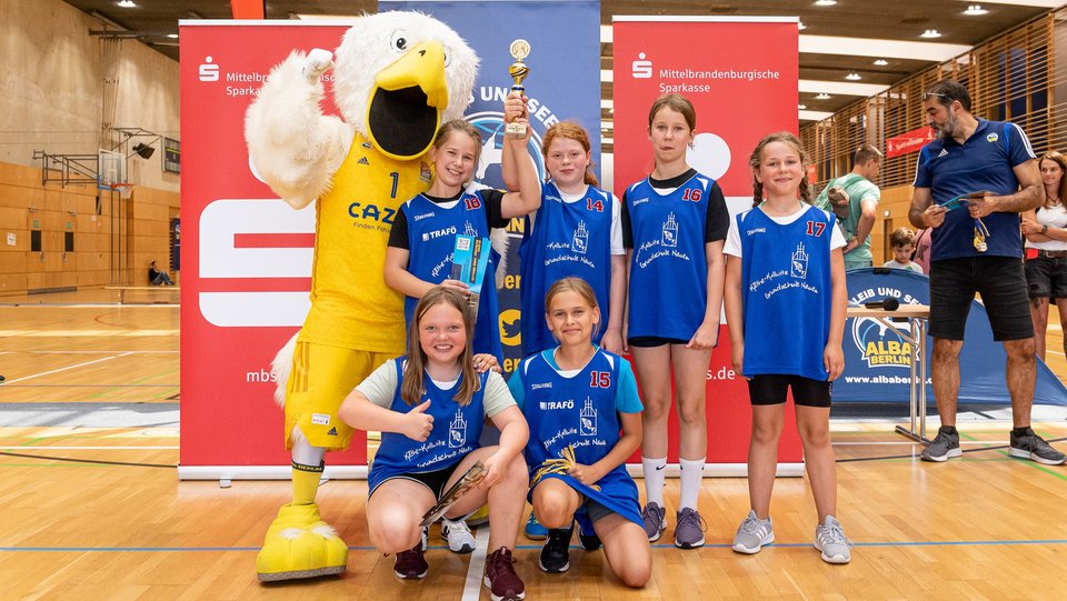 MBS Basketball Schulcup 2024: ALBA und MBS suchen Samstag Brandenburgs beste Schulteams beim Finalturnier in der MSH