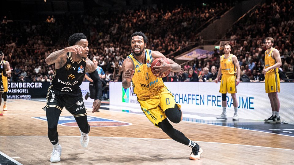 Siegesserie endet in Braunschweig: ALBA verliert bei den Basketball Löwen