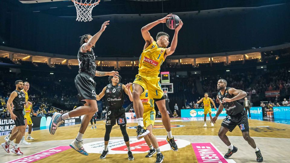 ALBA am Sonntag zu Gast in der neuen Basketball-Hochburg Chemnitz
