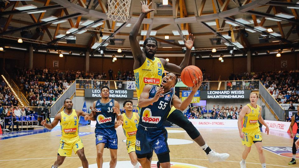 Arbeitssieg am Mittwochabend: ALBA gewinnt in Crailsheim