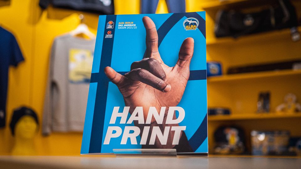 Der „HANDPRINT“, den wir hinterlassen wollen: Das neue ALBA-Jahrbuch jetzt im Shop