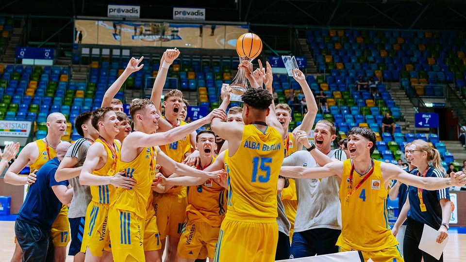 ALBA gewinnt beim NBBL-TOP4 zum vierten Mal die Deutsche U19-Meisterschaft