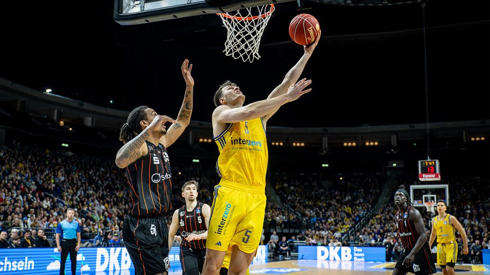 Erstes Heimduell am Dienstag: ALBA trifft im Playoff-Halbfinale auf die NINERS Chemnitz
