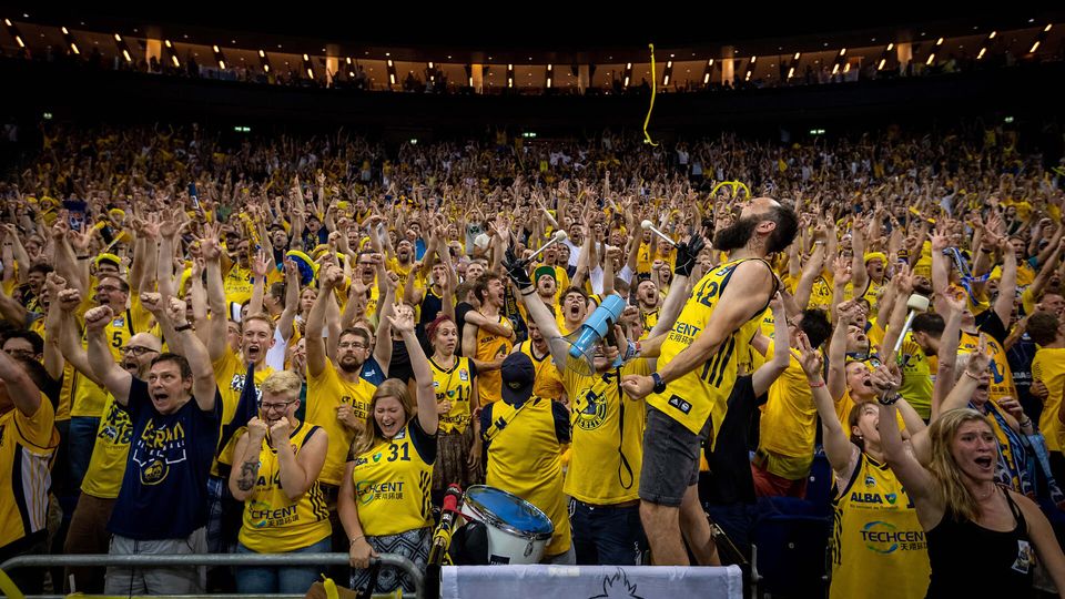 Mit den Fans in die neue Saison!