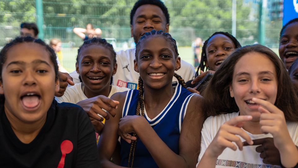 Internationaler Austausch: Pariser und Berliner Mädchen stimmen sich auf Olympische Spiele ein
