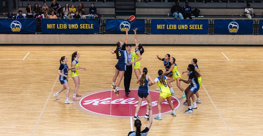 Erfolgreicher Auftakt des adidas x ALBA Next Up Tournaments in der Sömmeringhalle