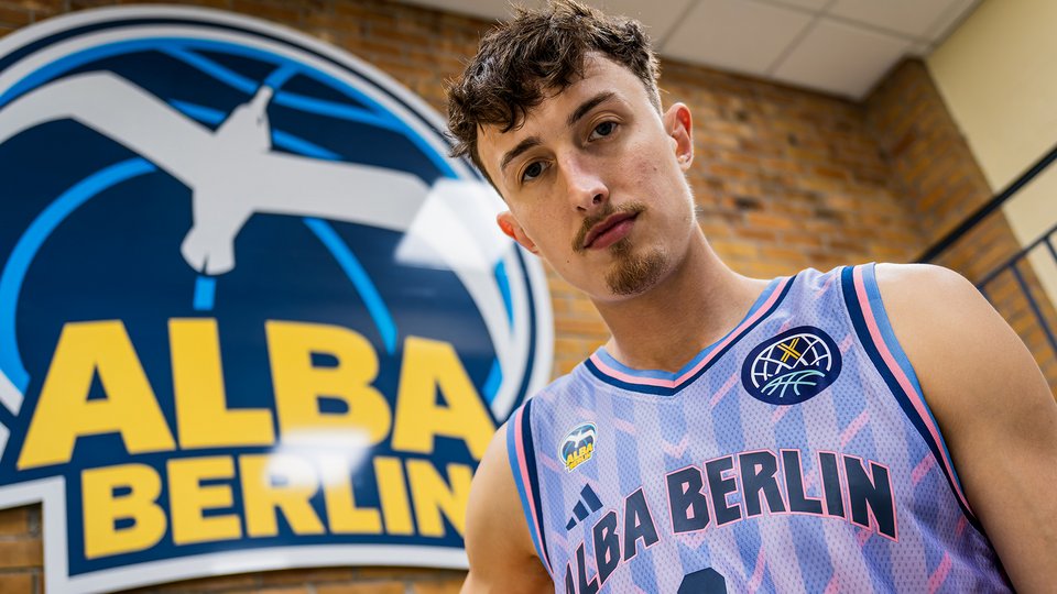 „Ich will die Reise genießen – und mit dem Team Spaß haben“: Interview mit ALBA-Neuzugang Alex O’Connell