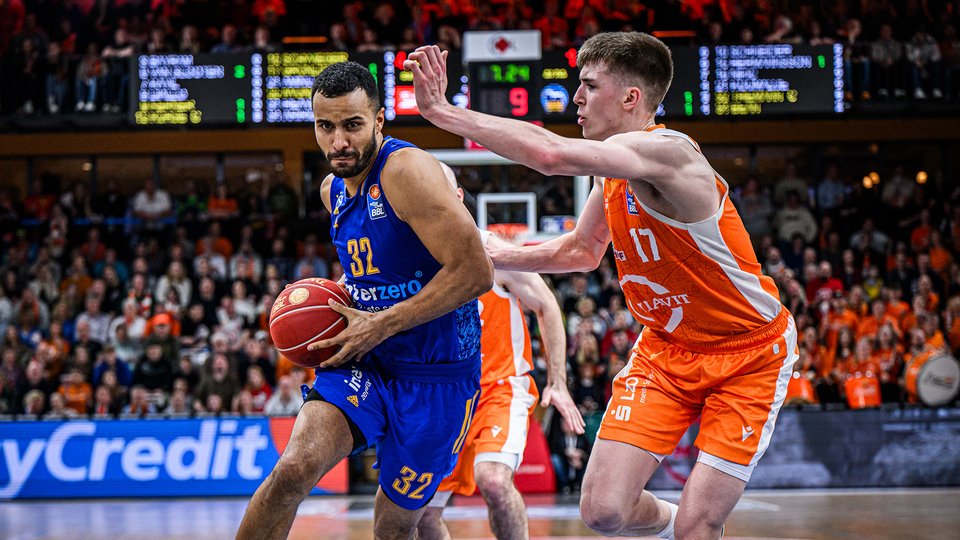 ALBA ringt Rasta Vechta auswärts mit 98:89 nieder