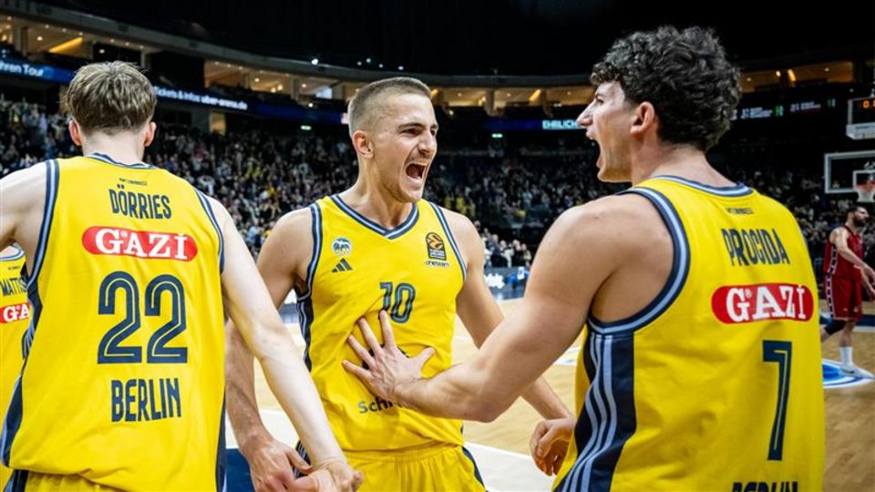 Sensationeller Sieg in der EuroLeague: ALBA schlägt Mailand nach Overtime